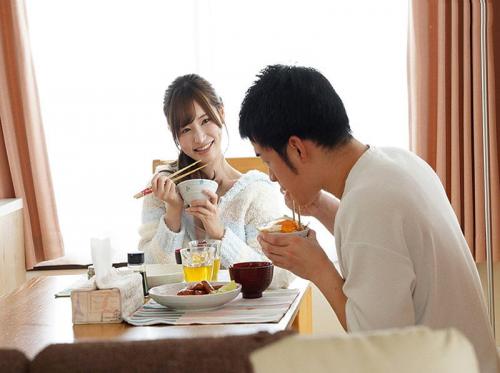 [FSDSS-252] Cô bạn thân của em có vẻ ngon hơn em